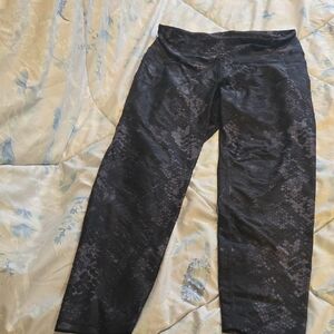Old Navy Black Patterned Leggings